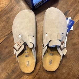 Birkenstock Boston Clogs Taupe